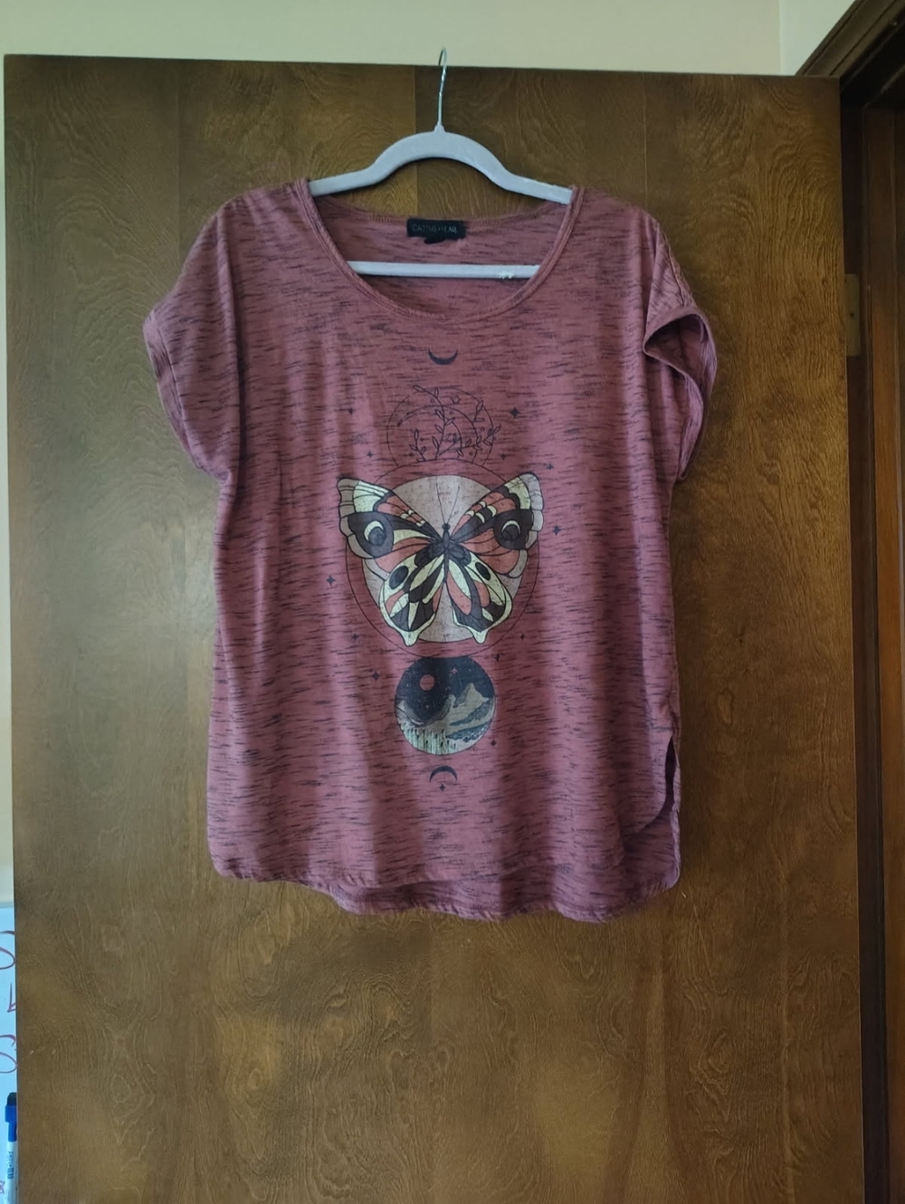 Women’s Dusty Rose Short Sleeve Butterfly Graphic Tee Size 1X